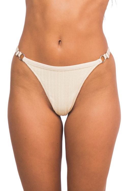 Colaless Coco Coconut